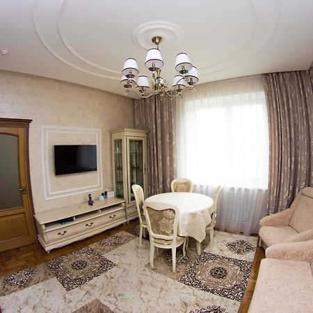 Hotel Vesta Брест Екстер'єр фото