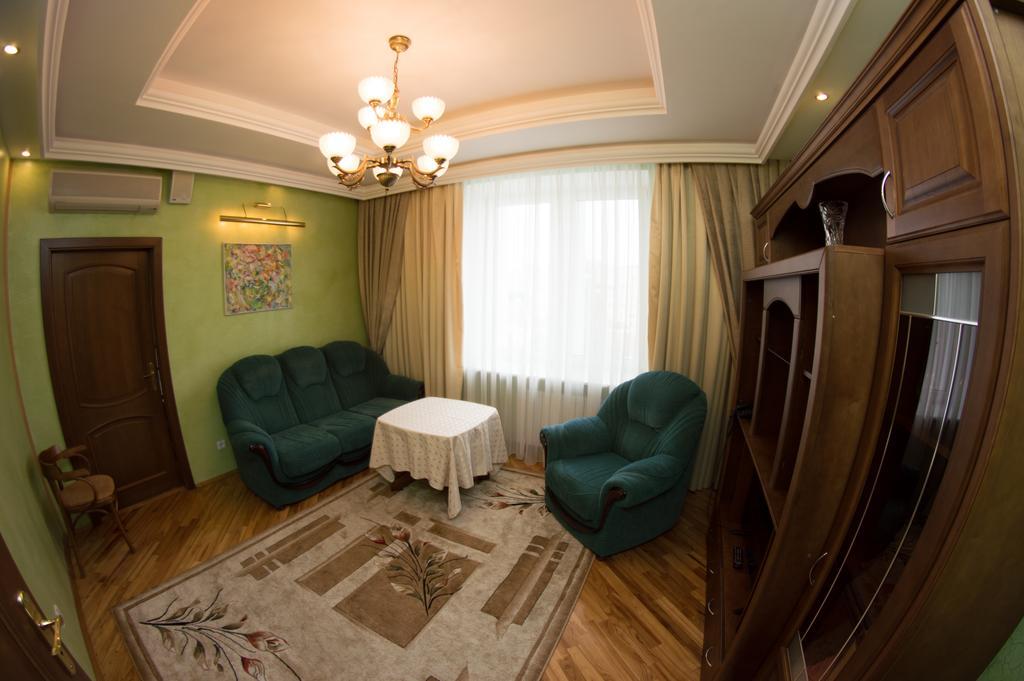 Hotel Vesta Брест Екстер'єр фото