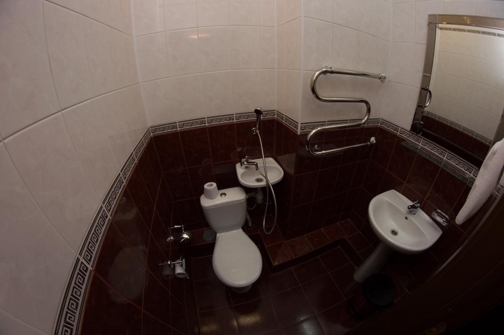 Hotel Vesta Брест Екстер'єр фото
