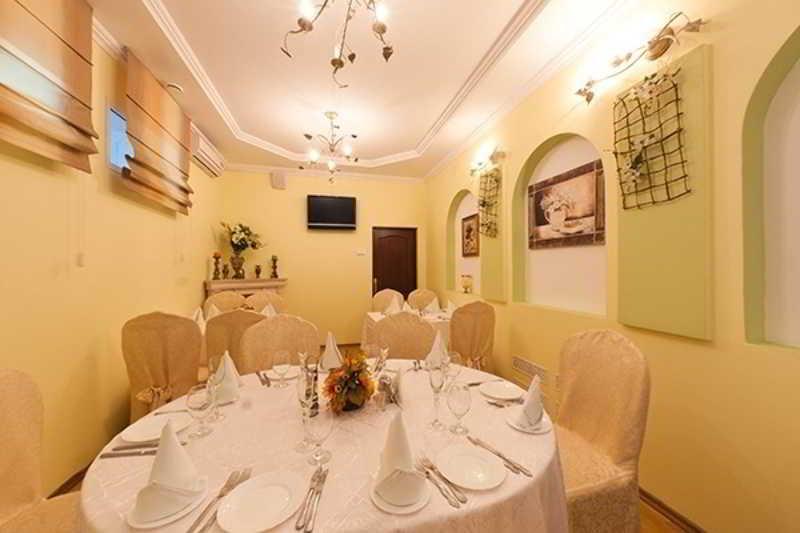 Hotel Vesta Брест Екстер'єр фото